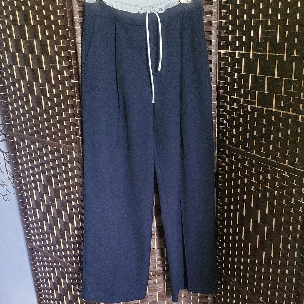 Zara Women's Black Wide-Leg Trousers